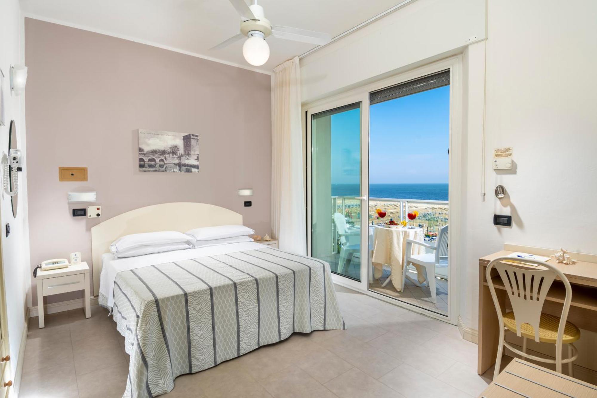 Hotel Astoria 3*