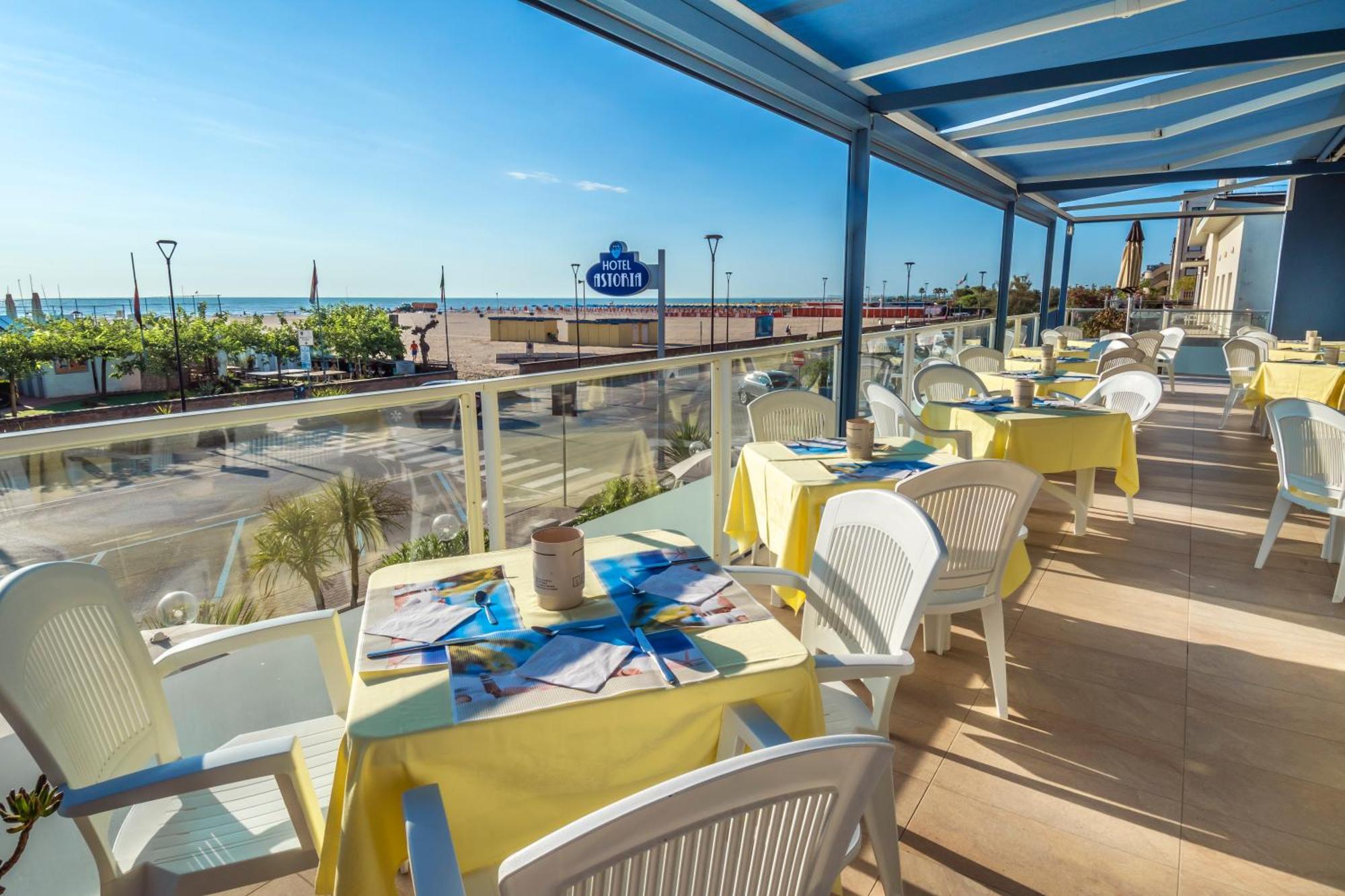 Hotel Astoria 3*